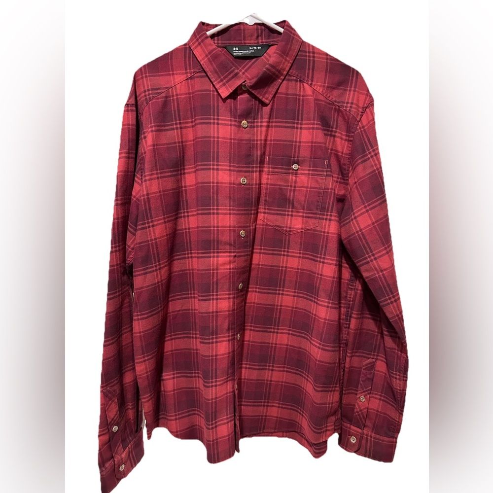 Under Armour Red Plaid Flannel Button down Shirt, EUC. Size XL, soft! 🎄🎁